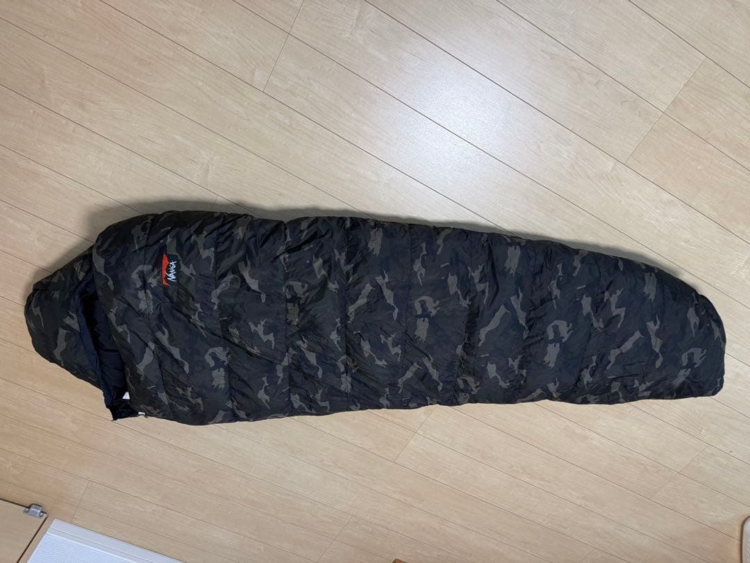 【希少】ナンガ　オーロラ　レギュラープラス　600DX CAMO 美品