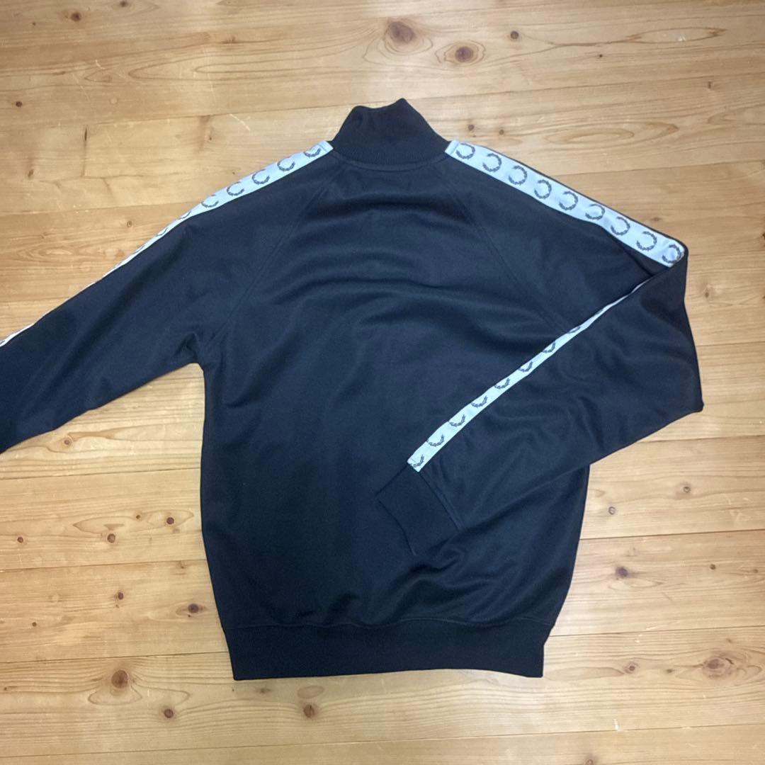 FRED PERRY トラックジャケット 黒 S ローレルテープ