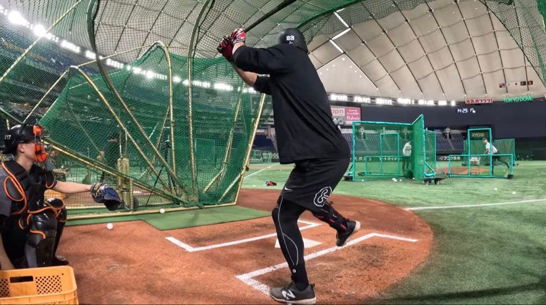 ニューバランス ポイントスパイク FuelCell COMP V3