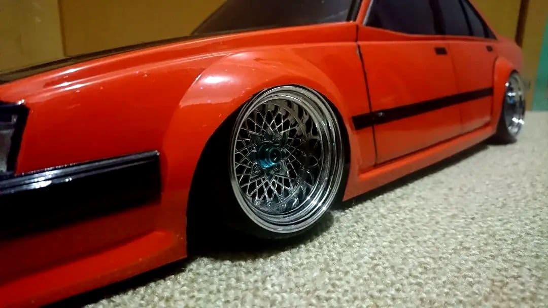 カリーナ　AA63　フレーク塗装　前照灯/尾灯ハロゲン風LED付　目立度MAX