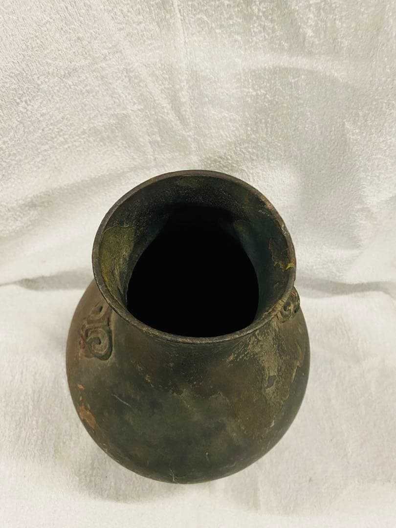 鉄製急須、伝統的デザイン