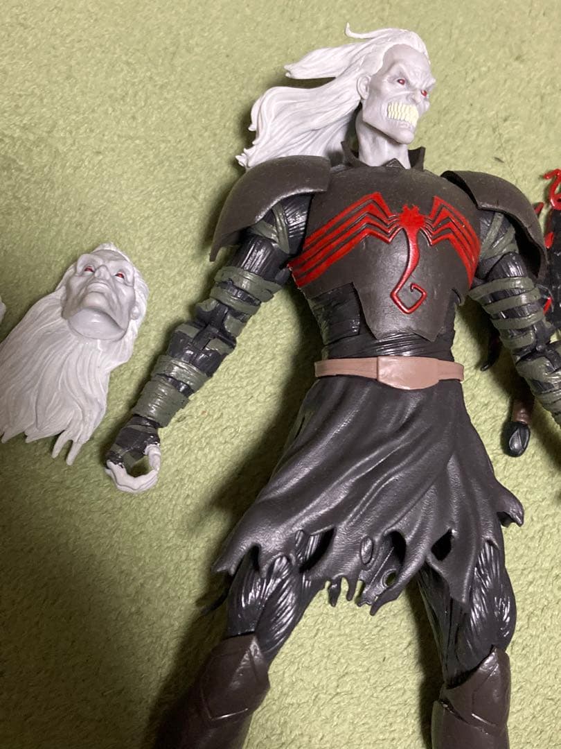 マーベルレジェンド　ヴェノム　ヌル　開封品　箱痛み