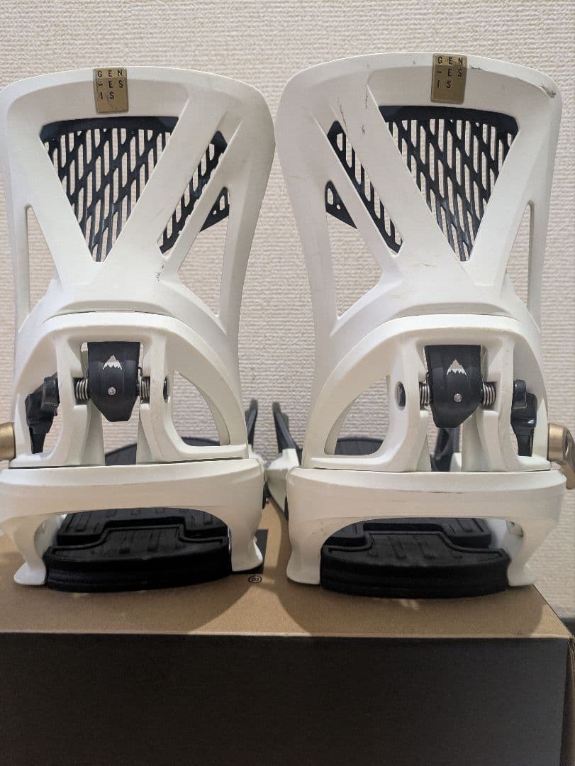 ステップオン　ジェネシス Mサイズ