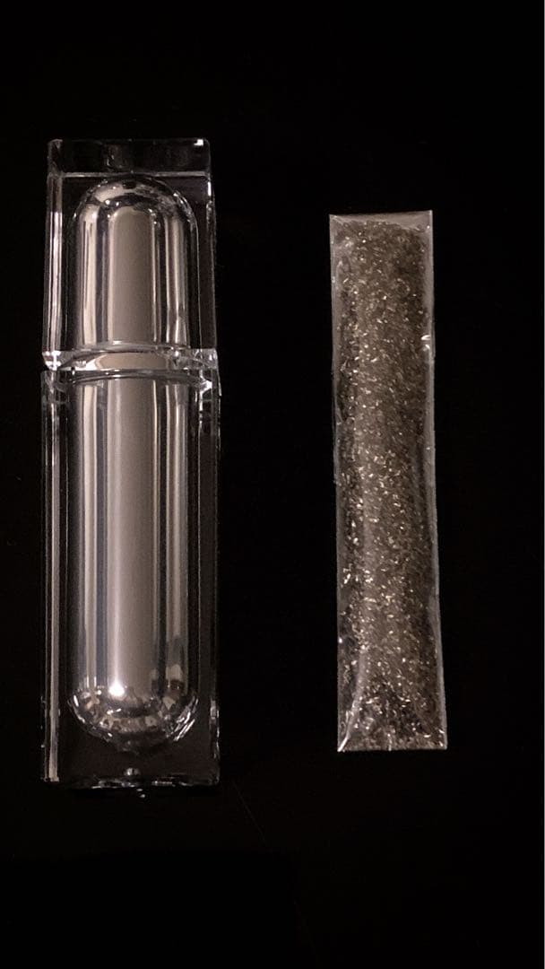 最高級な宇宙の隕石の粉ケース付き ⚜️✨　宇宙の流れ星の粉 ✨✨✨