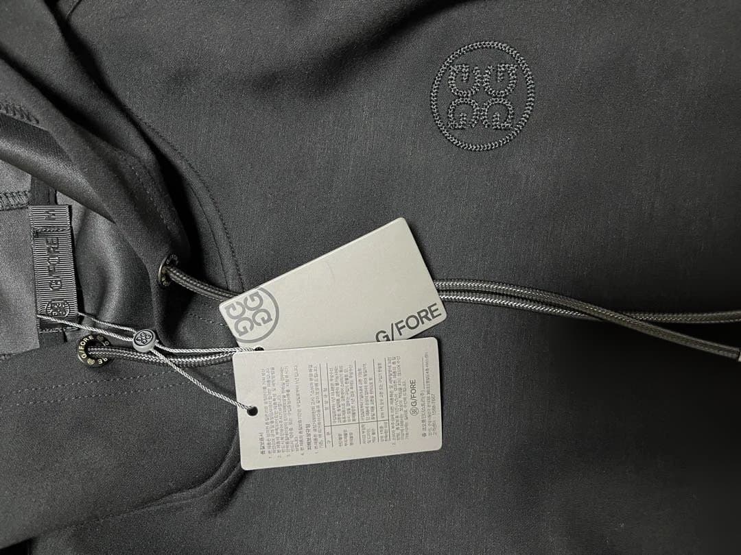 G/FORE ジーフォア パーカー 黒 金 ベアブリック風デザイン