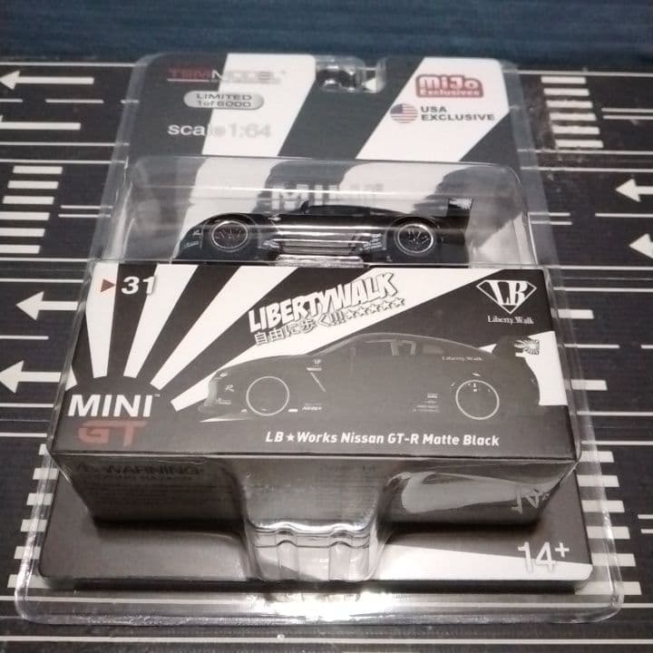 MINI GT LB★Works Nissan GT-R Matte Black