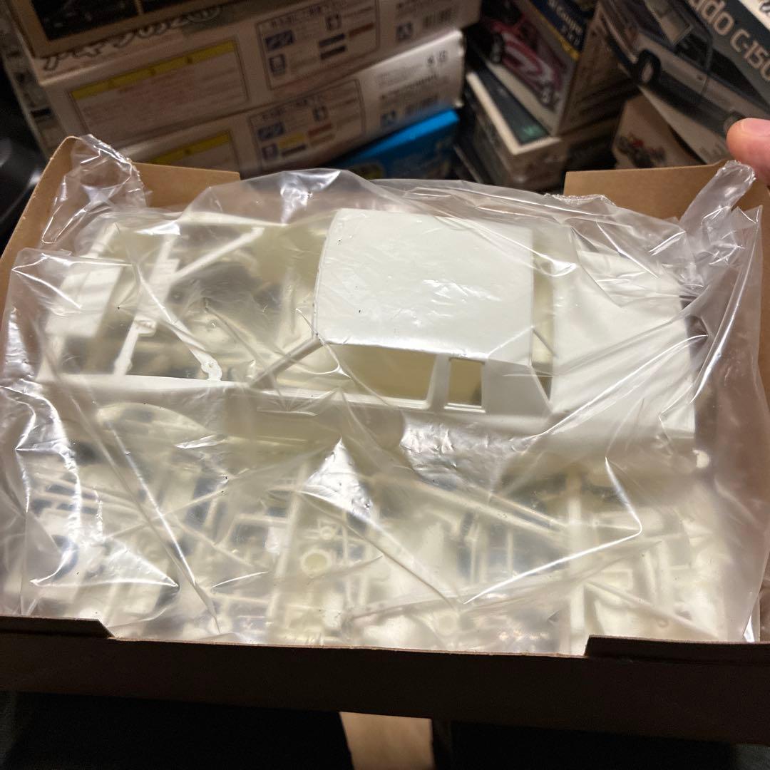 MOUNTAIN DEW REGAL 1/24スケール未組立モデルキット