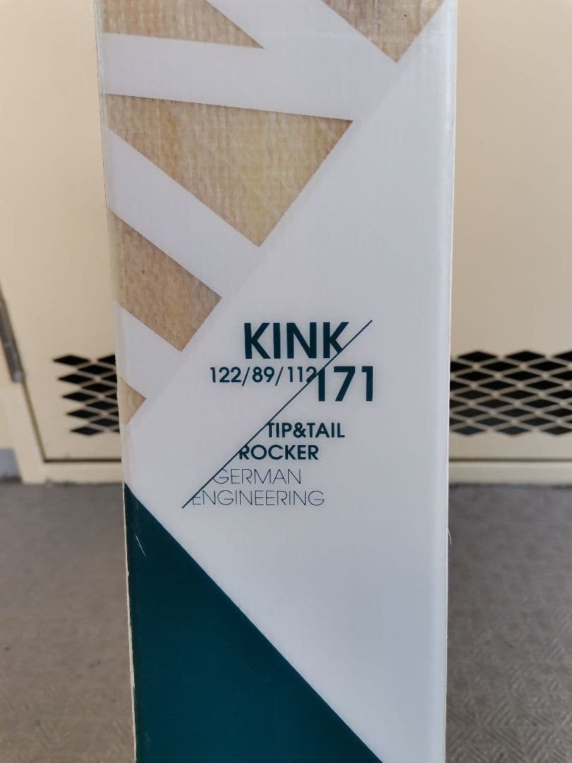 フォルクル スキー Volkl「KINK」