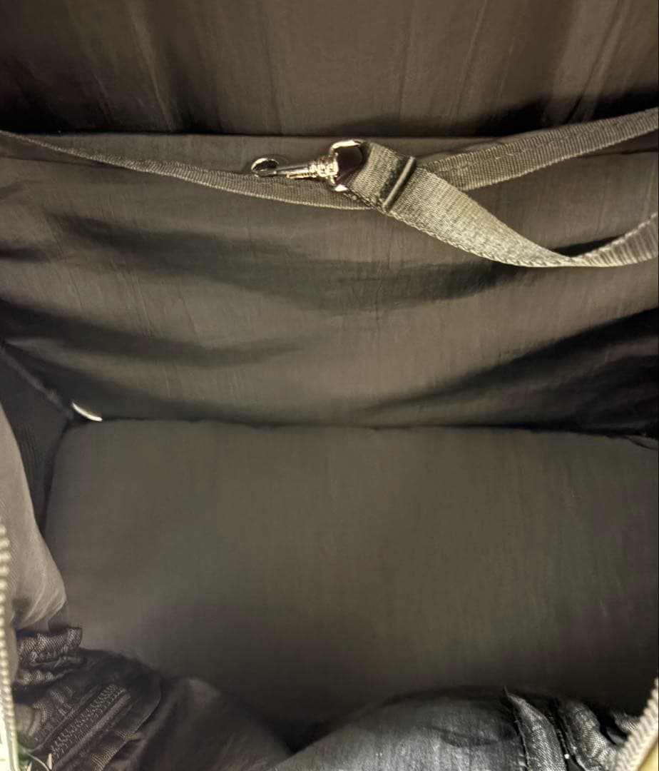 【美品・即日発送】MATIE ペットリュック Lカーキ〜8kg小型犬中型犬