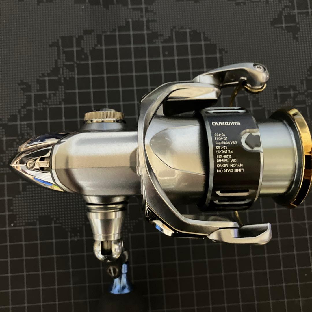 シマノ 15 TWIN POWER 3000HGM スピニングリール