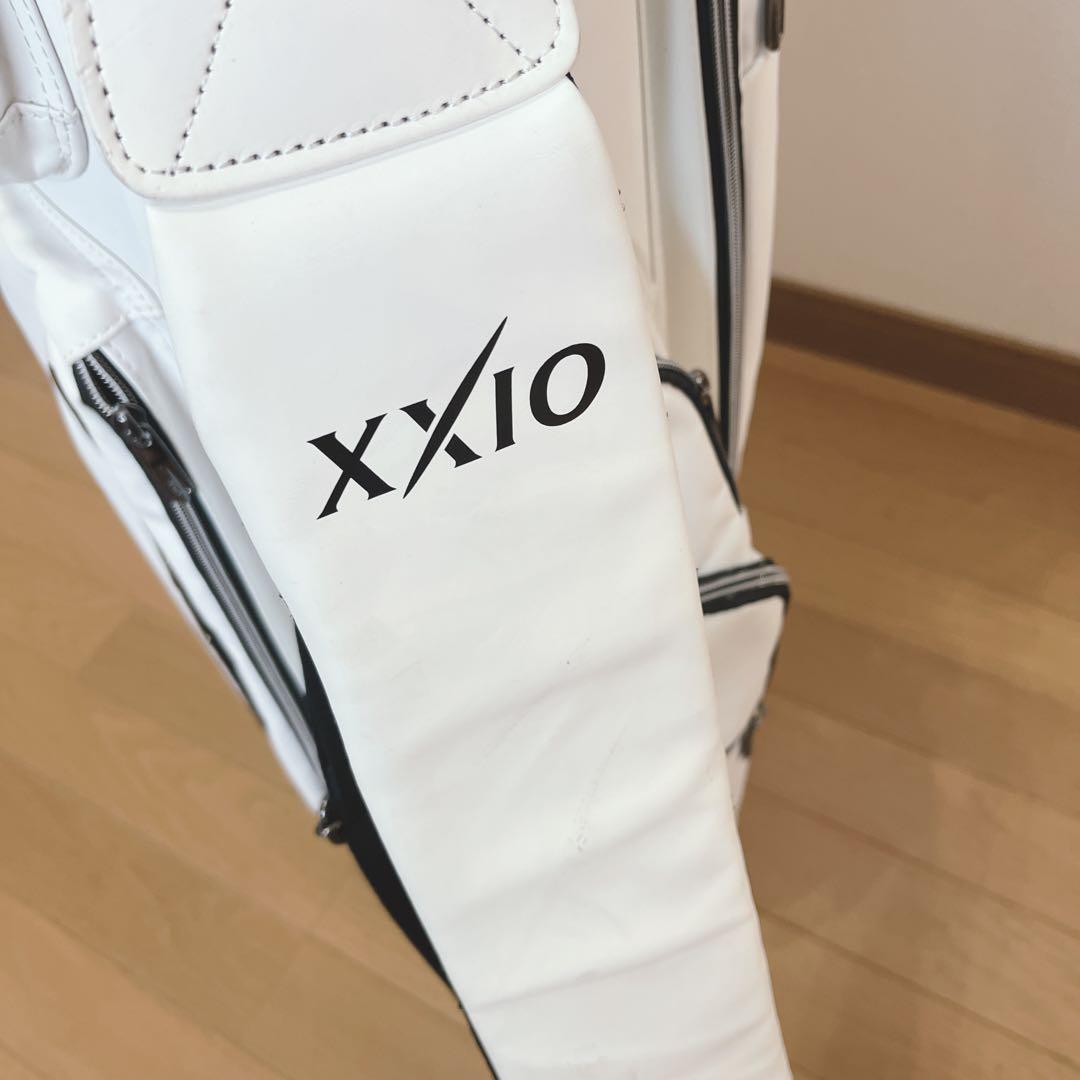K219 XXIO スタイリッシュ キャディバッグ