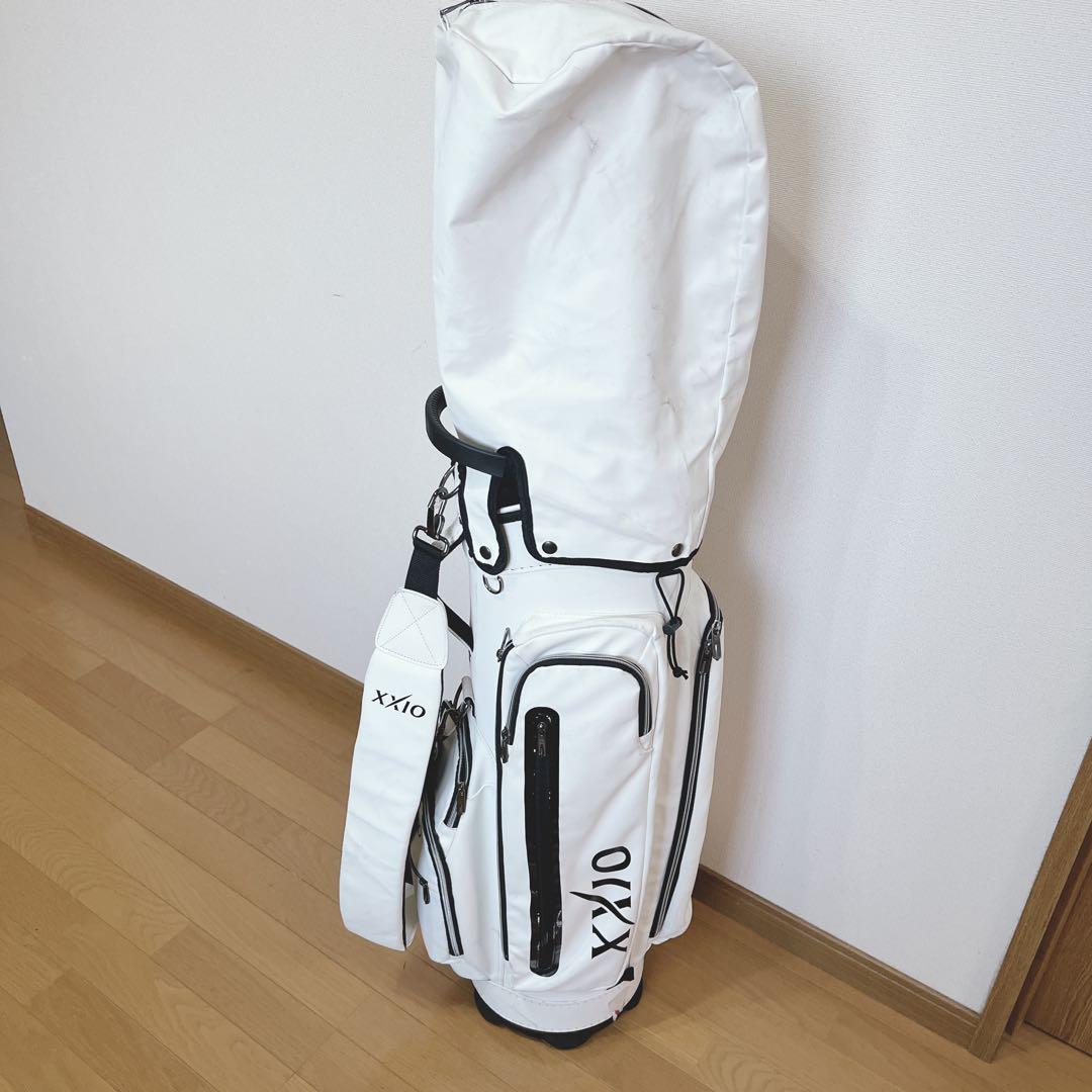 K219 XXIO スタイリッシュ キャディバッグ