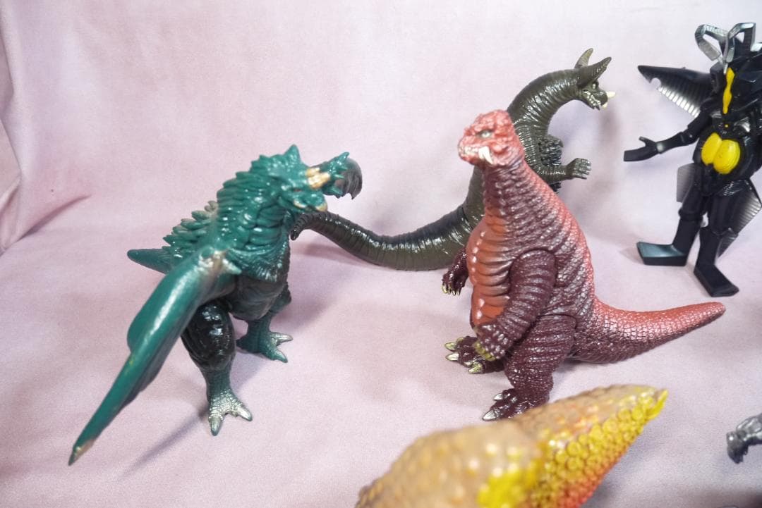 パワードモンスターシリーズ　ガボラ・ドラコ・ペスター・ジャミラほか　11体