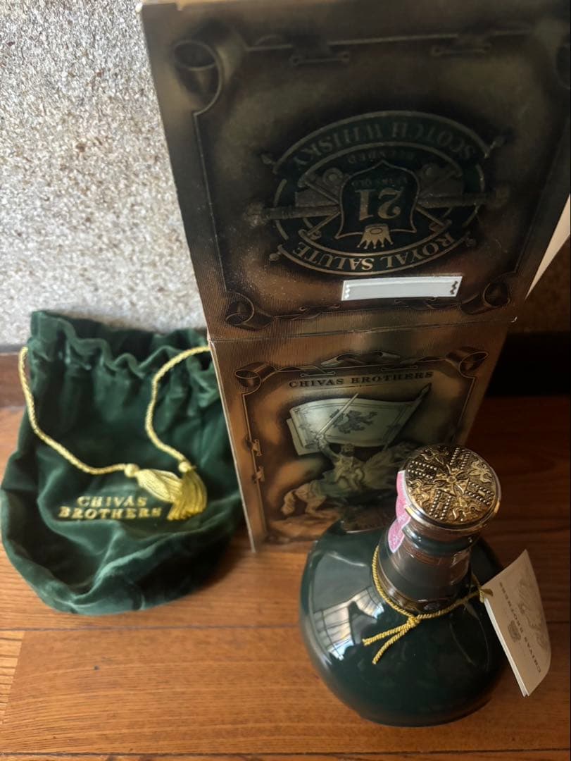  Salute 21年 スコッチウイスキー 陶器製　 未開封 古酒