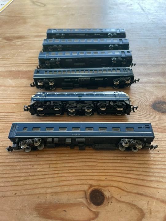 Nゲージ　EF66形と客車セット
