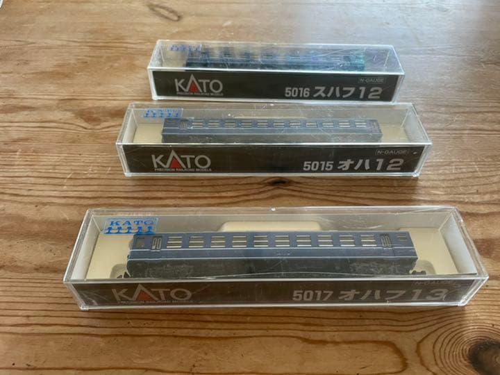 Nゲージ　EF66形と客車セット