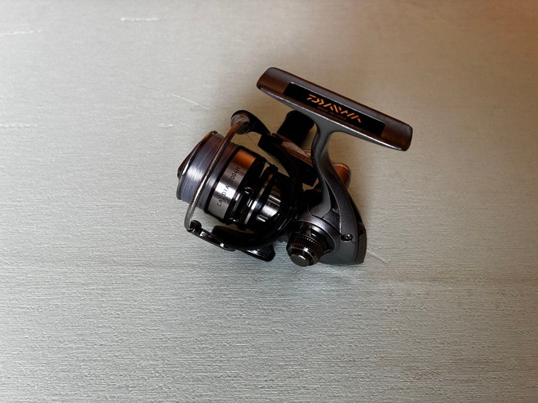 ダイワ カルディア 2004H 中古 釣り引退品 ハイギア スピニングリール