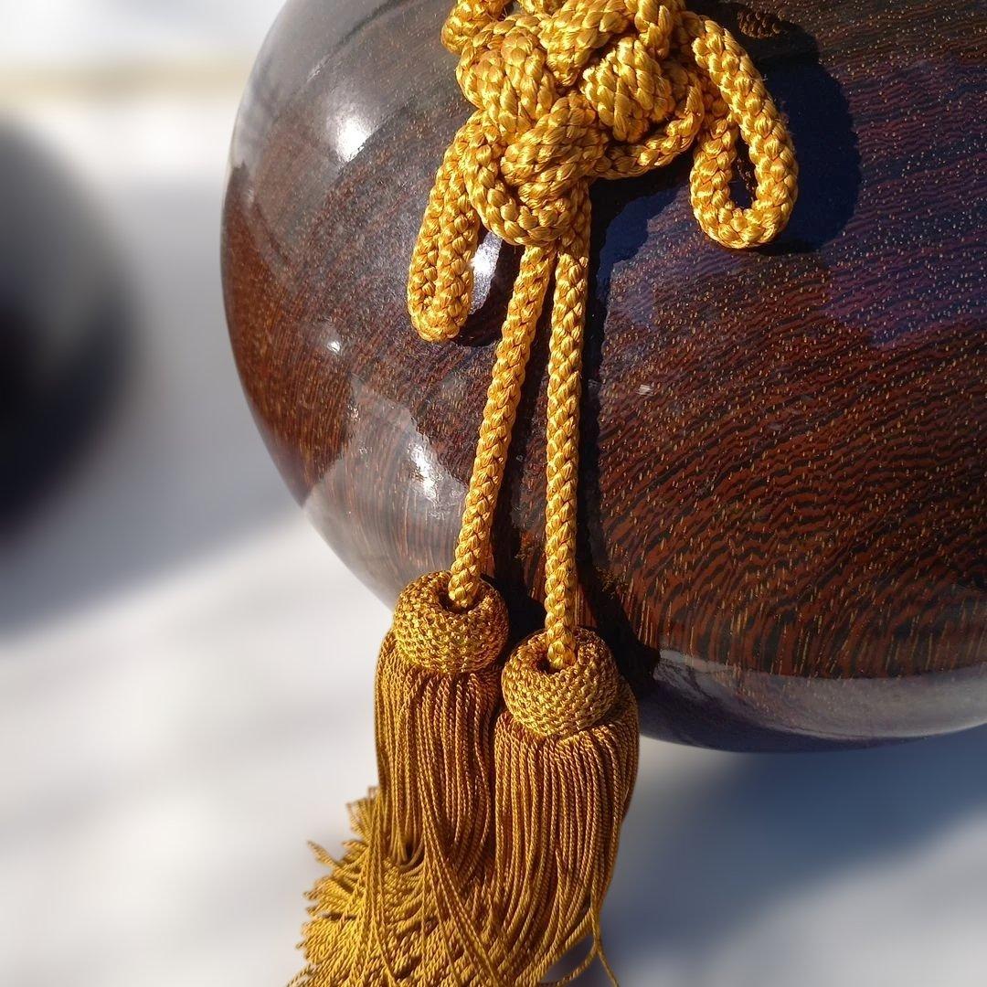 ひょうたん型の紫檀製置物　高さ67cm　16.6kg