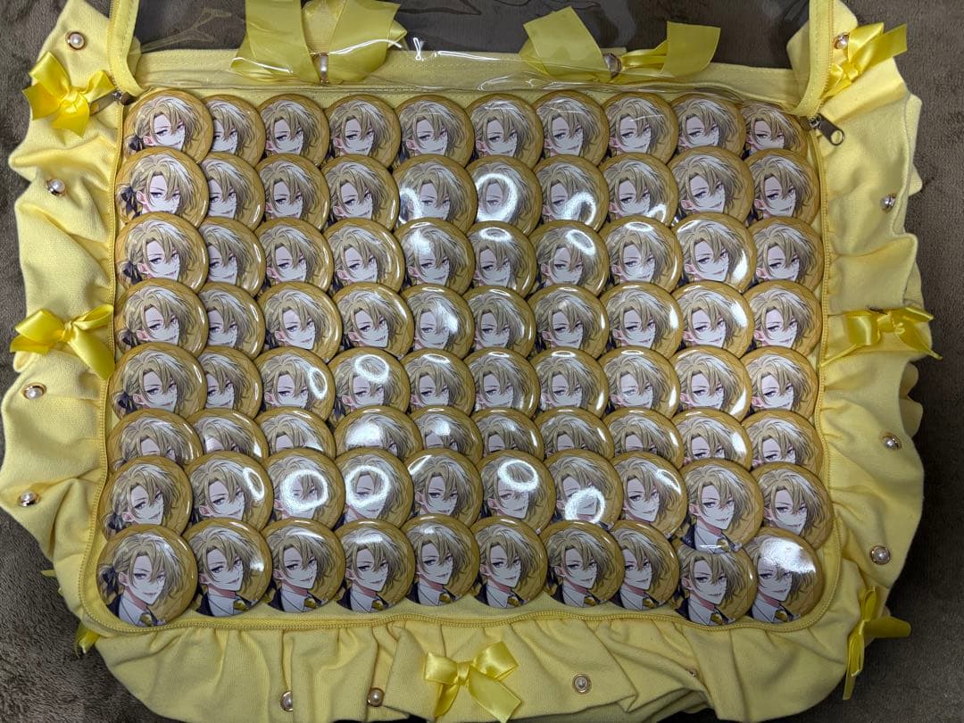 にじさんじEN ルカカネシロ 缶バッジまとめ売り 80個 A3痛バ ロゼット缶付