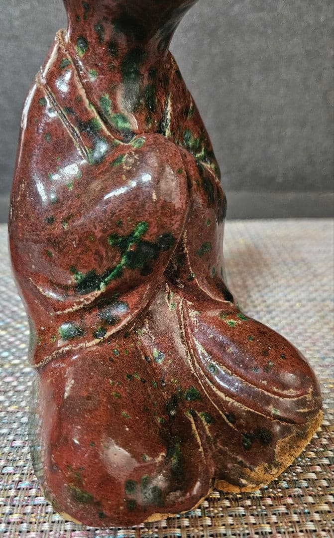 中国・日本古陶磁器　時代古作品　古陶磁器　陶器製　辰砂釉　狐像　神狐　お稲荷様