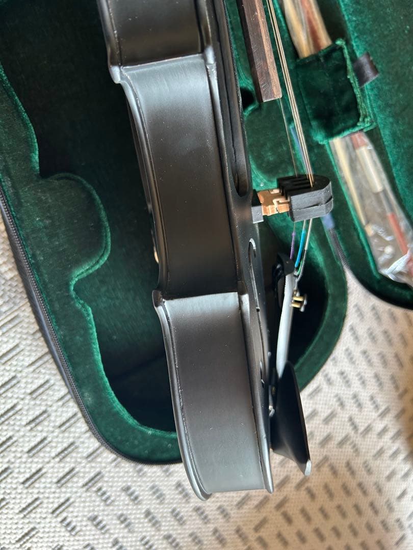 美品 Hallstatt ハルシュタット エレキバイオリンCV-210Eブラック