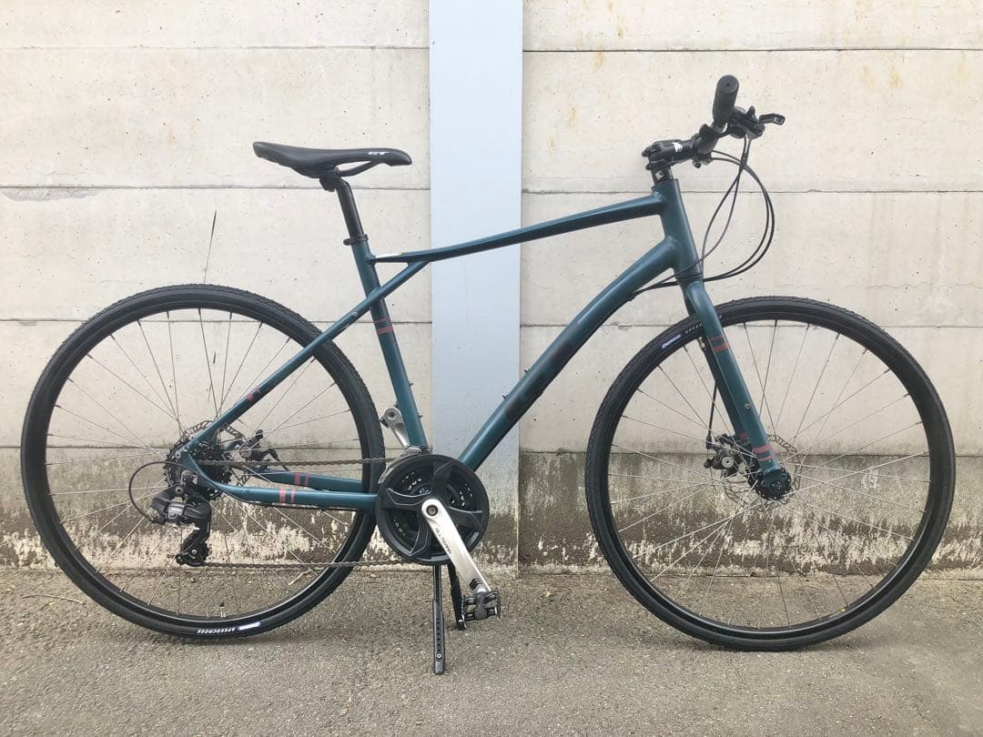 【部品総新品・色薄有】GT トラフィック　3.0 21速　クロスバイク　520