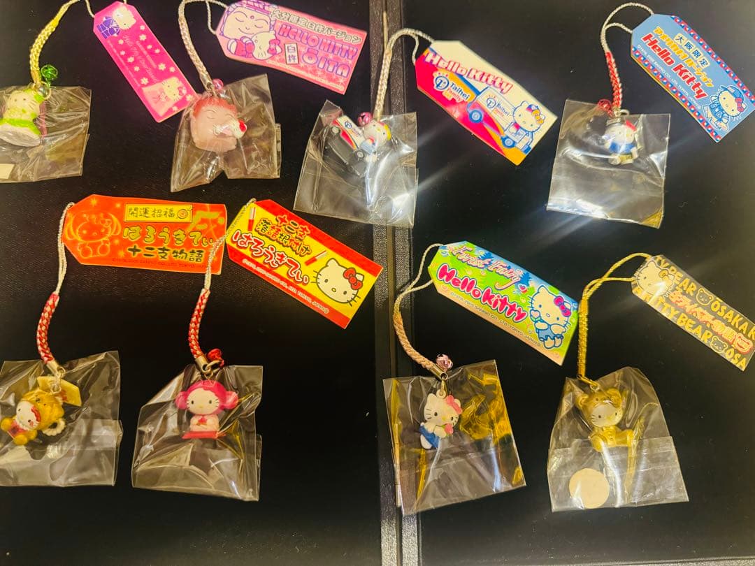 ご当地ハローキティキーホルダー　8点セット