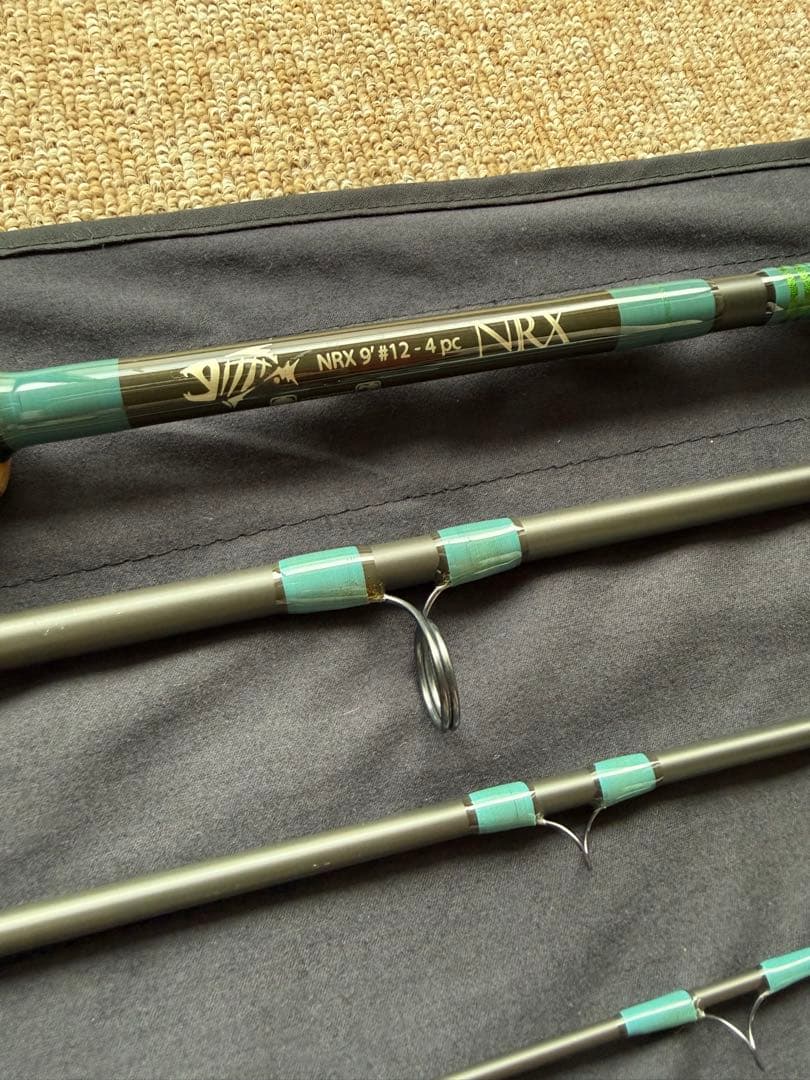 G.Loomis NRX 9' 12# 4ピースフライロッド