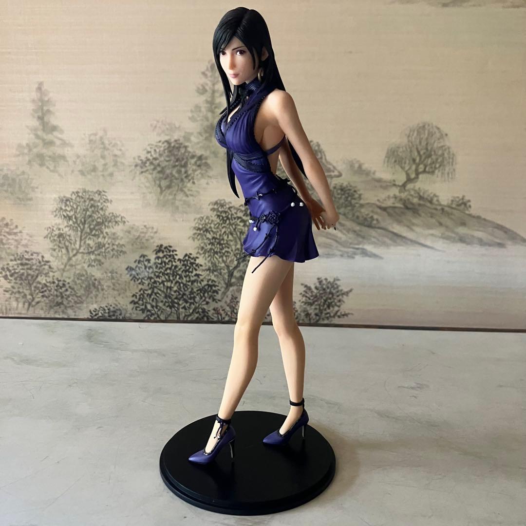 FINAL FANTASY VII REMAKE 　ティファ　ドレスver