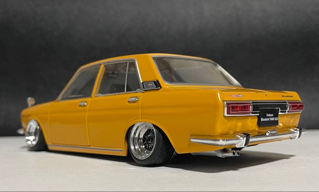 1/24 アシェット 国産名車 ダットサン ブルーバード SSS改 カスタム