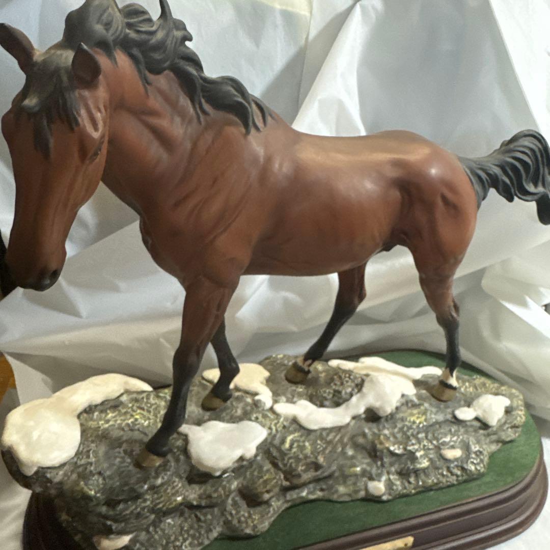 ☆馬・高級置物【ロイヤルドルトン・焼き物】訳あり☆