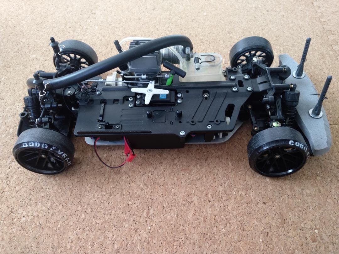 タミヤ TG10 フルセット エンジンカー R34GTR ドリフトタイヤ付き