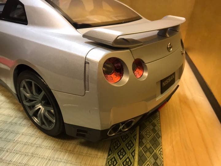 自動車 NISSAN GTR