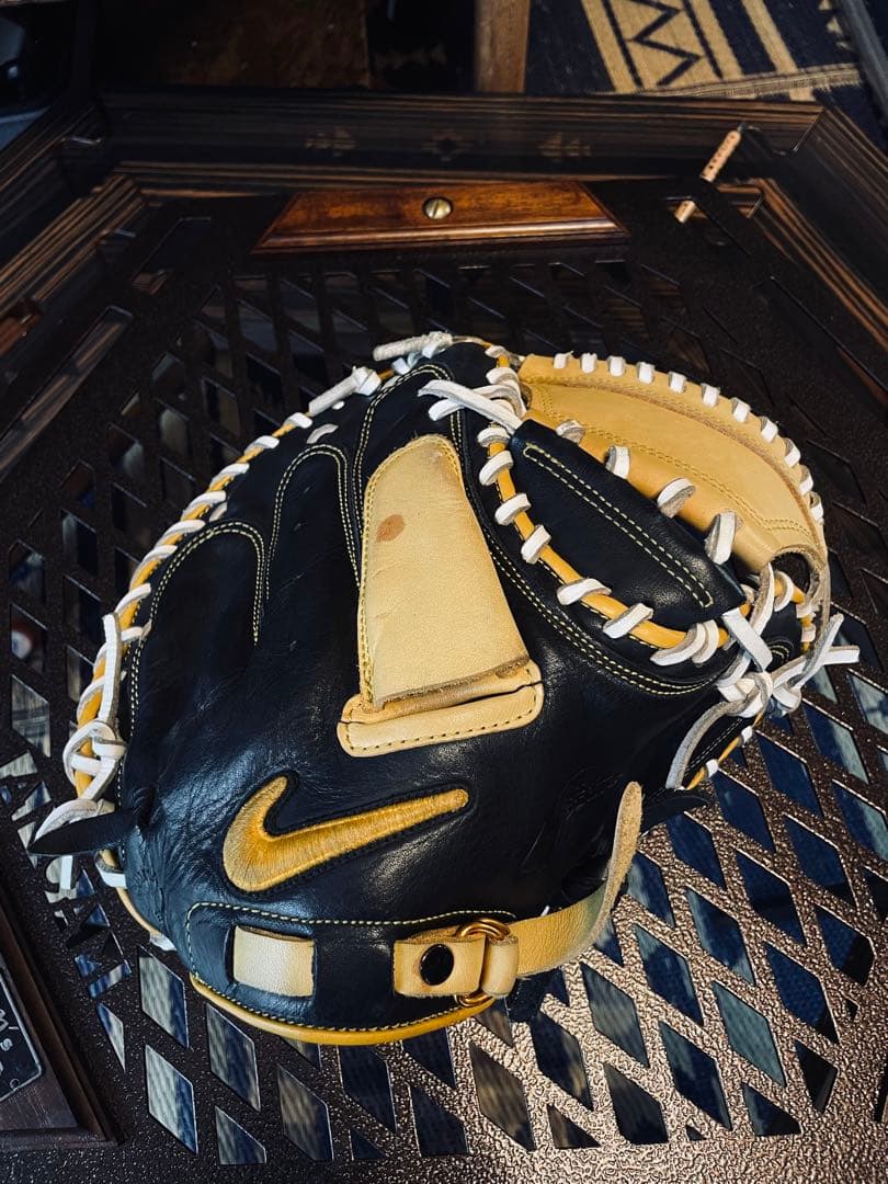 Nike ナイキ　キャッチャーミット　少年野球　軟式　阪神　ウェブ損傷格安