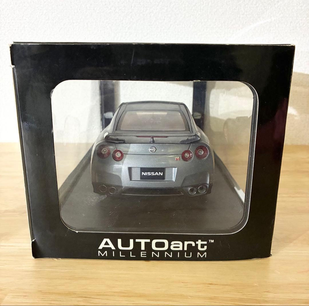 希少 1/18 日産 GT-R ダークメタルグレー オートアート ミレニアム