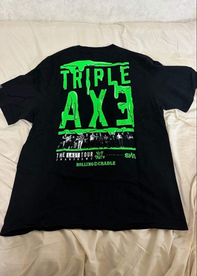 TRIPLE AXE ブラックTシャツ