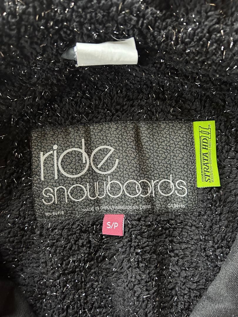 ride boards スノボウェア レディース　sサイズ　150cm