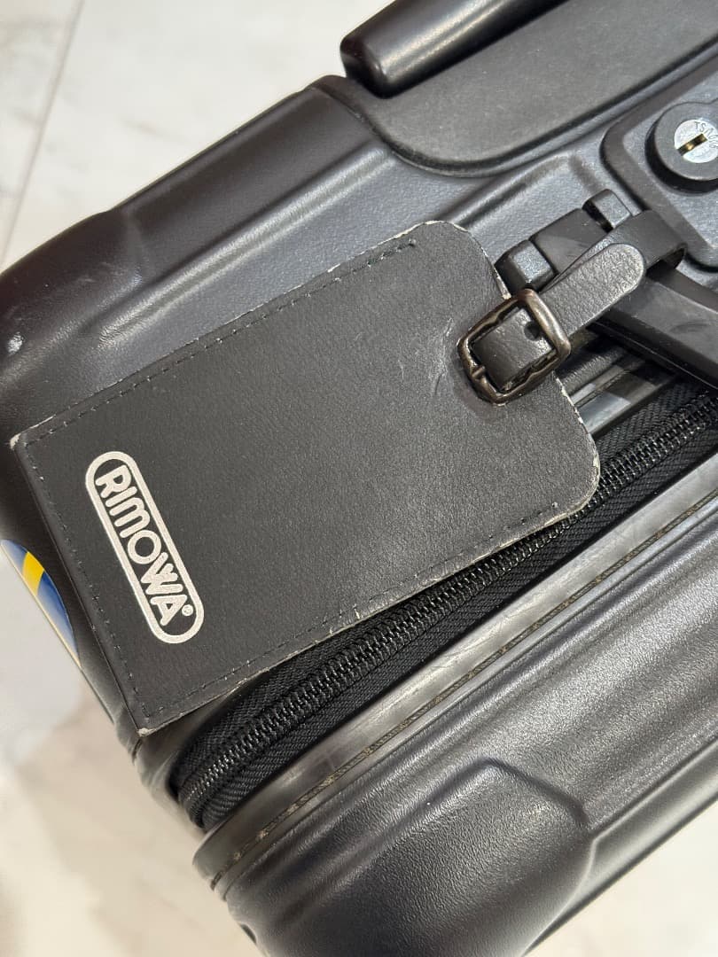 ビジネストローリー RIMOWA サルサ 黒 2輪 軽量 出張に良い機内持込可