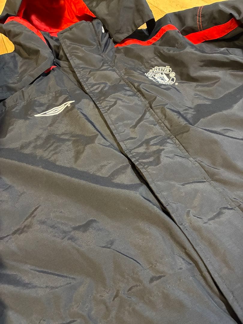 美品　90s UMBRO マンチェスターユナイテッド　中綿　ナイロンジャケット