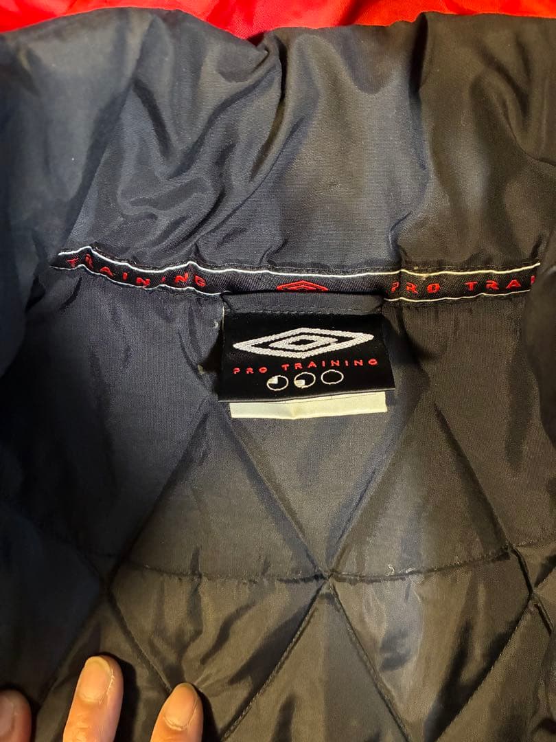 美品　90s UMBRO マンチェスターユナイテッド　中綿　ナイロンジャケット
