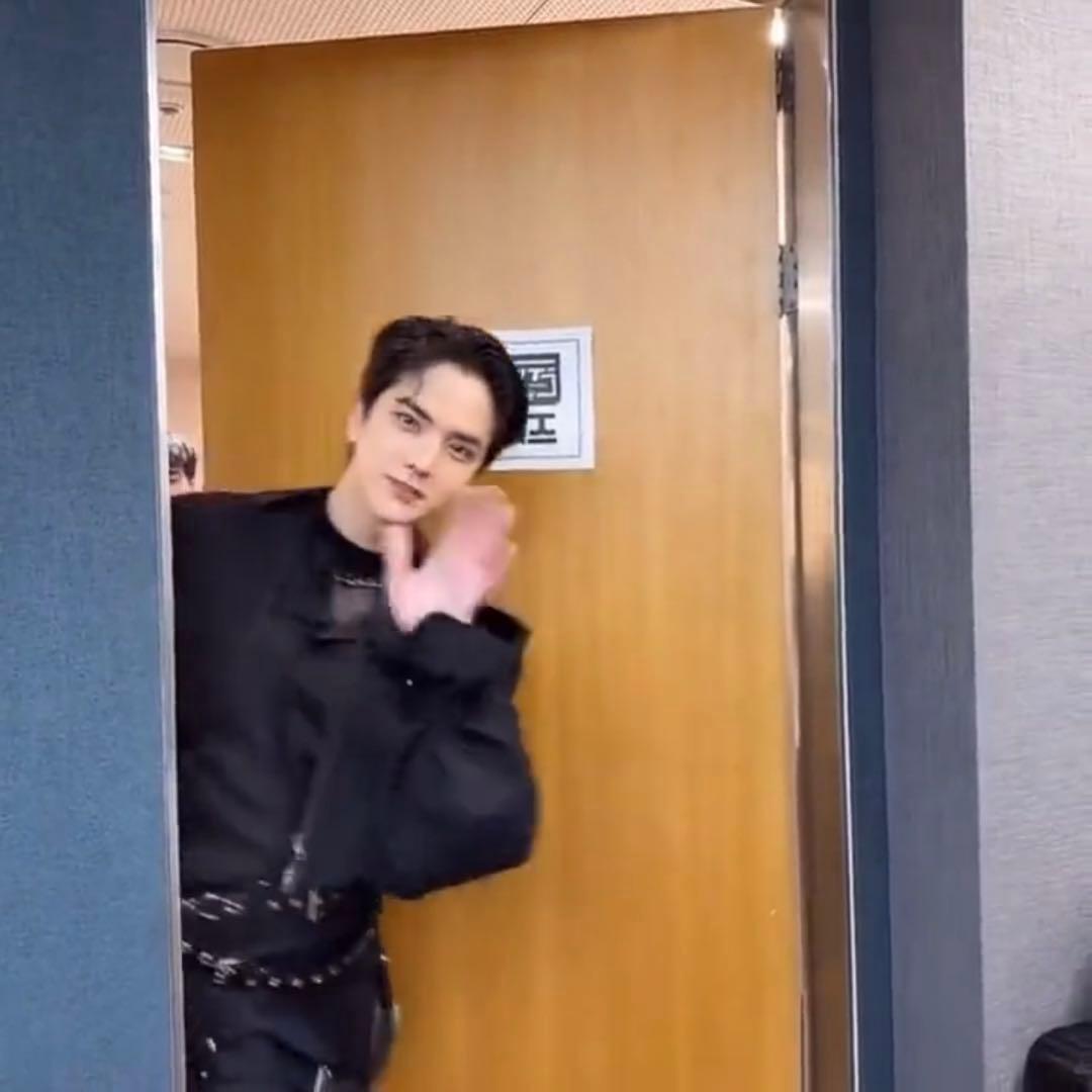 the boyz ドボイズ ヨンフン 直筆サイン ポラロイド