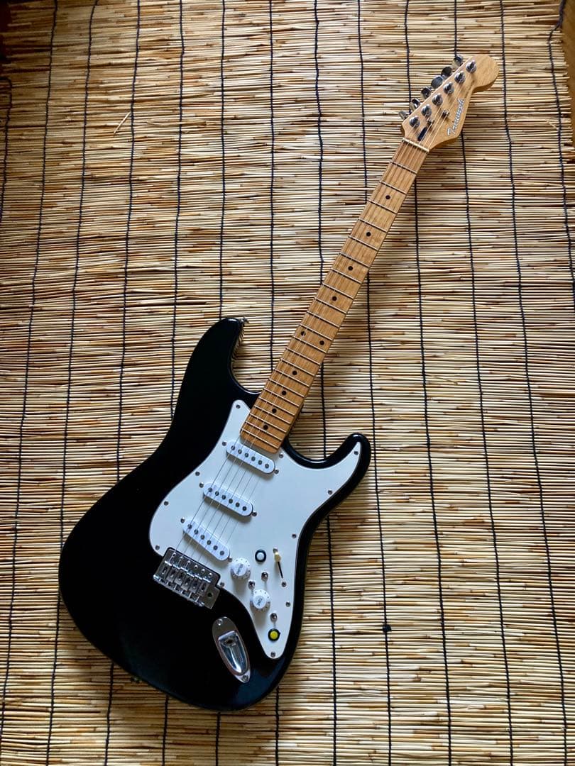 ☆早い者勝ち☆　珍品　TRIUMPH ST 改造して新機能満載のST