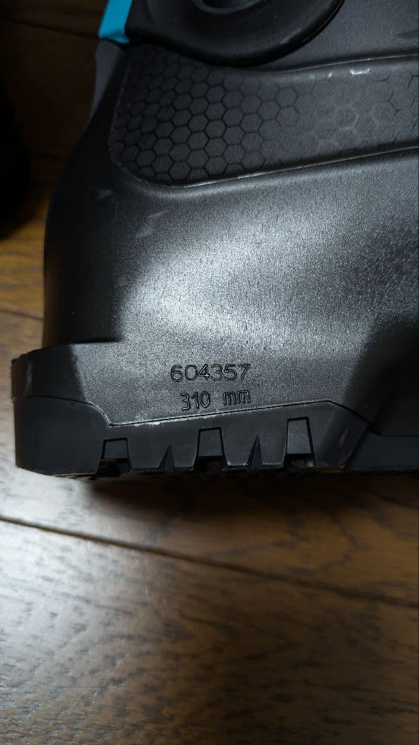 HEAD XR 163センチ　25,26年モデル　靴LYT80BK 26.5