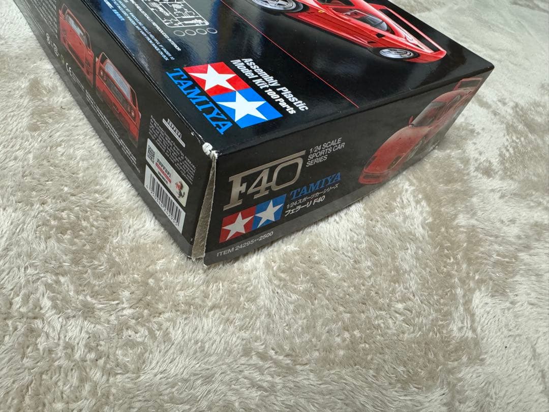 タミヤ 1/24 フェラーリF40+ホビーデザインディテールアップパーツセット