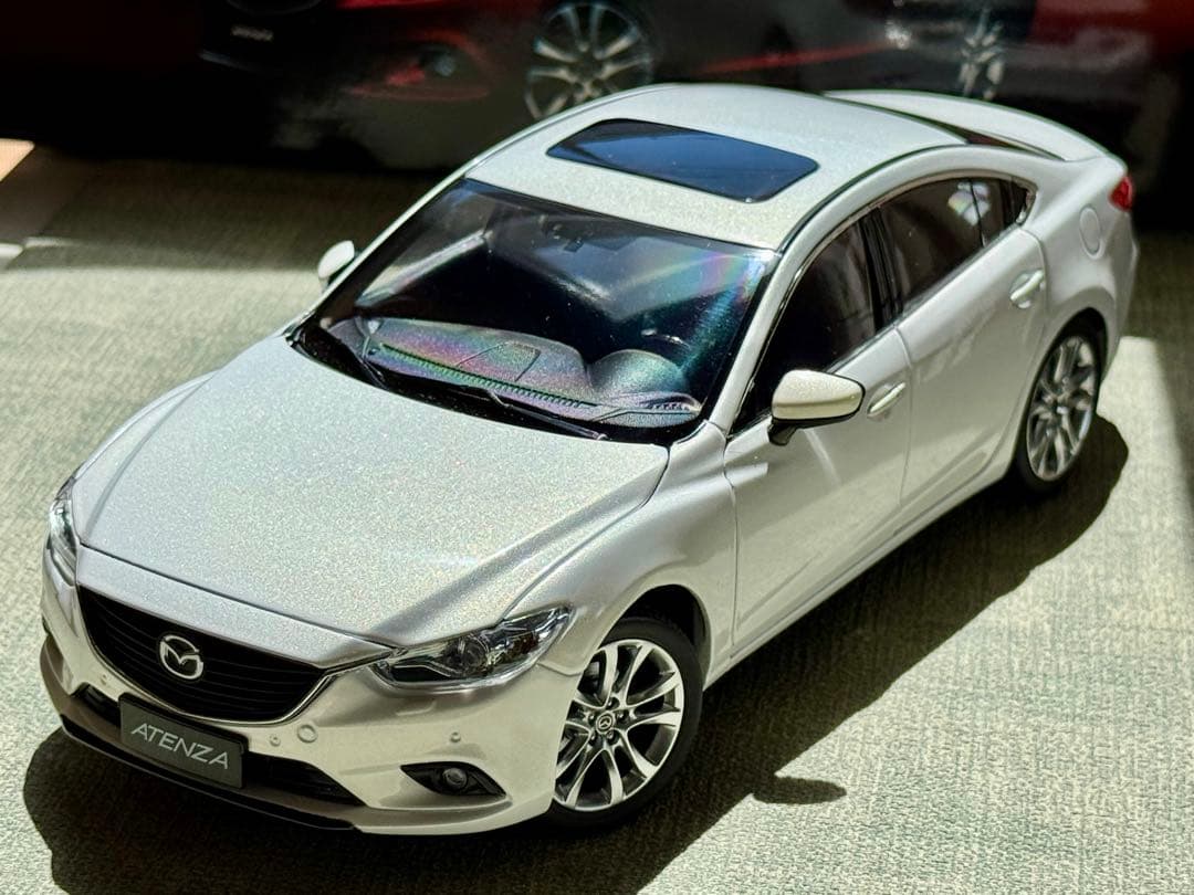 ミニカー 1/18 マツダ アテンザセダン 2014