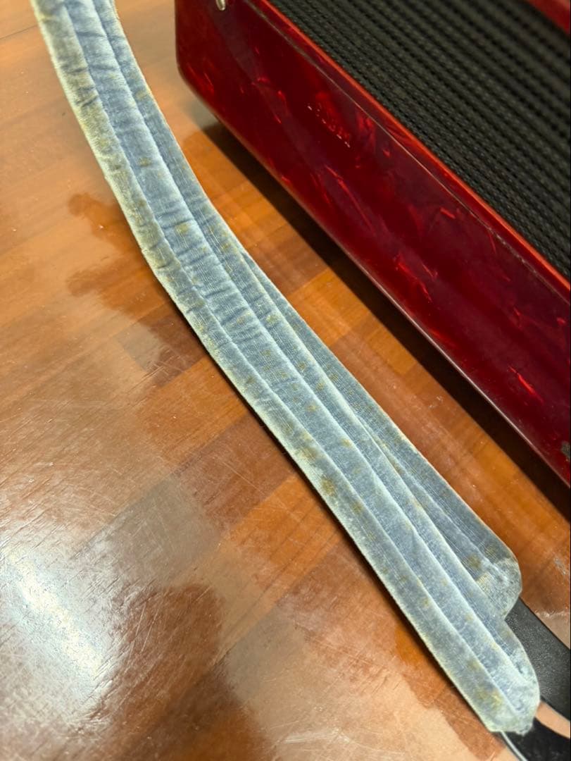 YAMAHA 赤 アコーディオン 25鍵盤