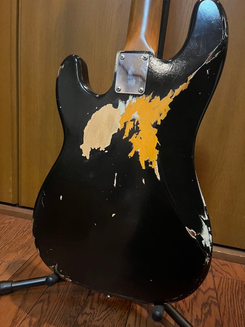 Fender Japan Precision Bass マルチレイヤー　レリック