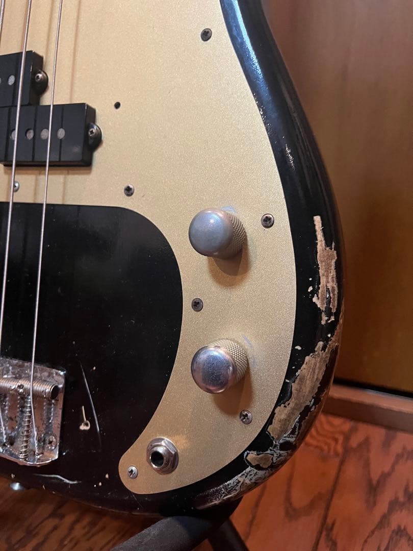 Fender Japan Precision Bass マルチレイヤー　レリック