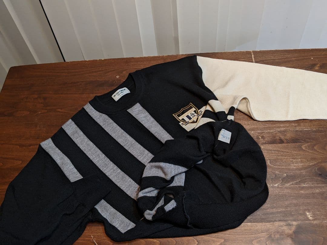 マンシングウェア　プルオーバー　ウール　ニット　ゴルフ　セーター　黒　トレーナー