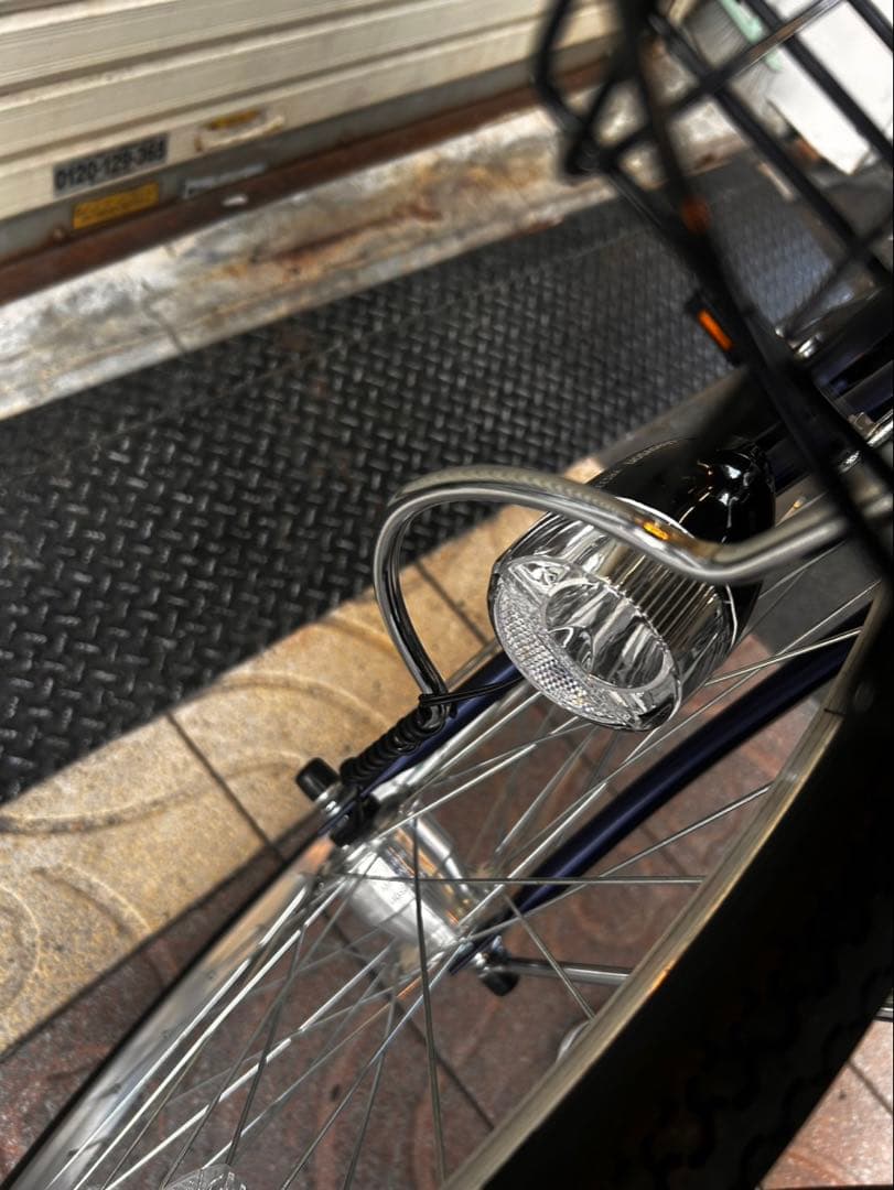 カゴ付き自転車APPLAUD 26インチ